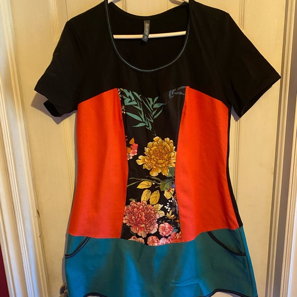 Kollontia Fabulous little mini dress 👗 size XL - Picture 1 of 8